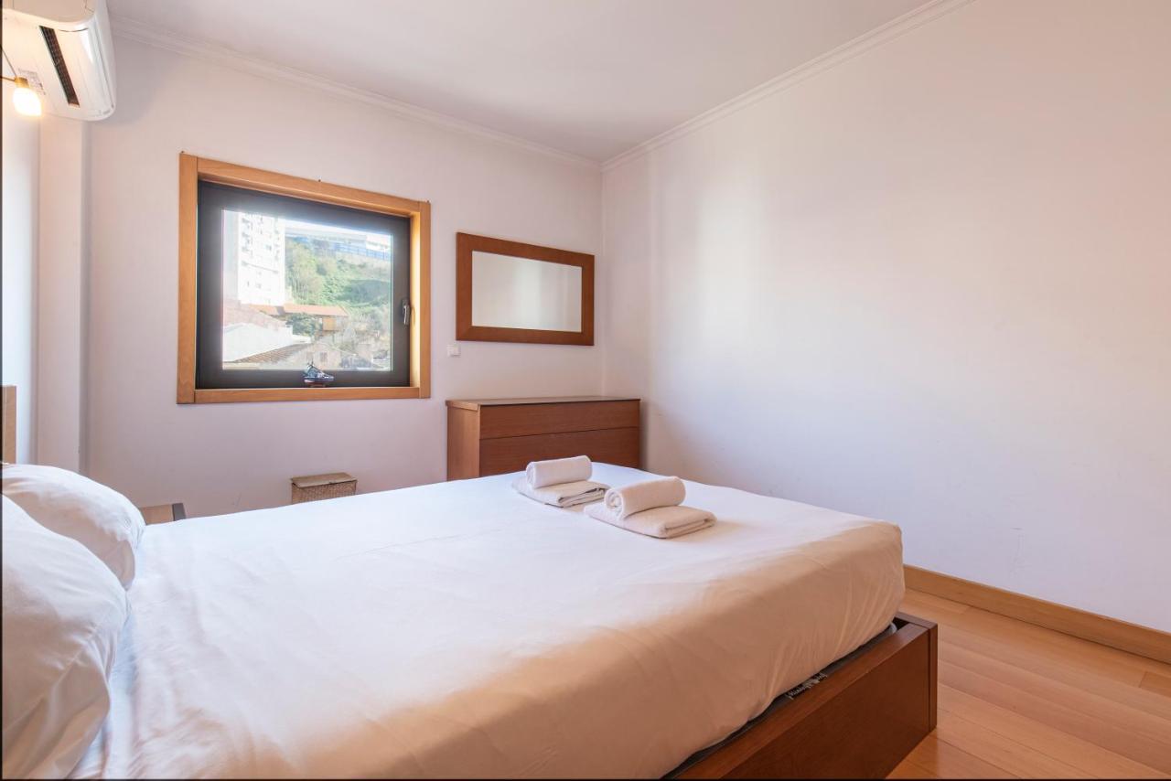 Lovelystay - Modern Apartment In Anjos Lissabon Buitenkant foto