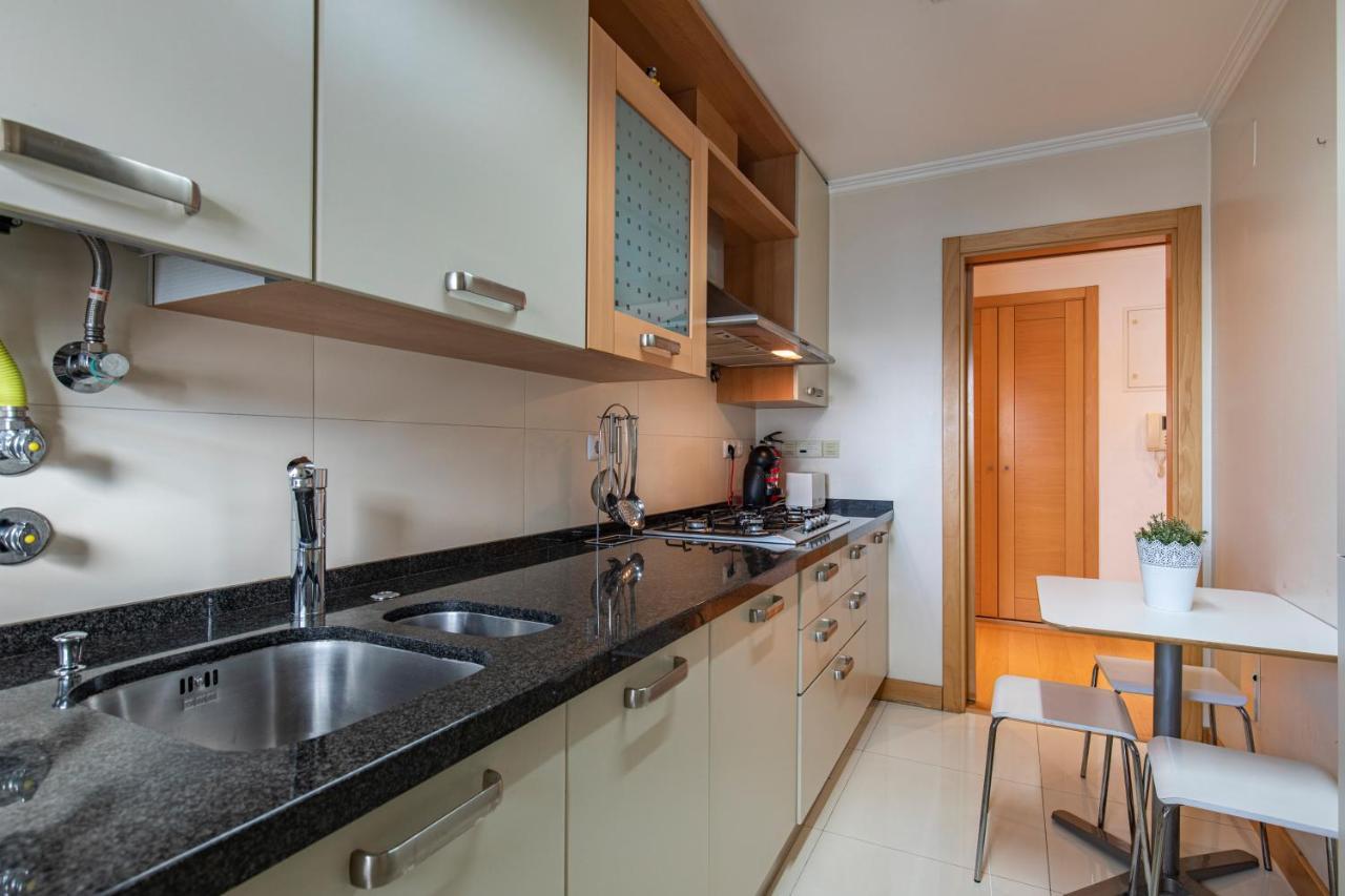 Lovelystay - Modern Apartment In Anjos Lissabon Buitenkant foto